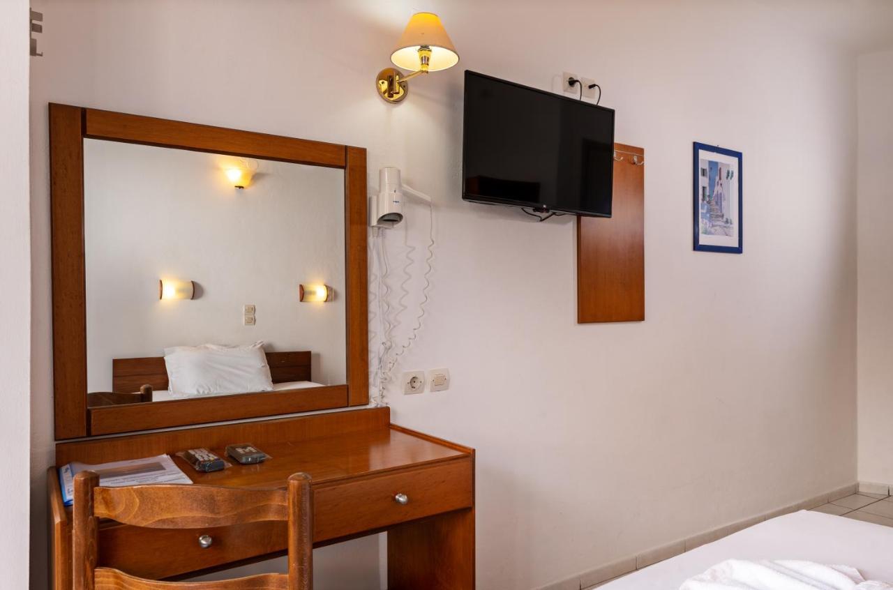 Hotel Kathrin Beach 아델리아노스 캄포스 외부 사진