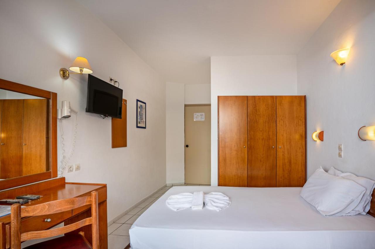 Hotel Kathrin Beach 아델리아노스 캄포스 외부 사진