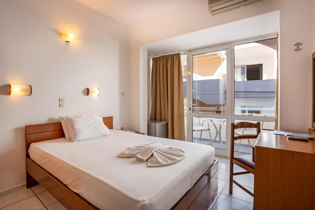 Hotel Kathrin Beach 아델리아노스 캄포스 외부 사진