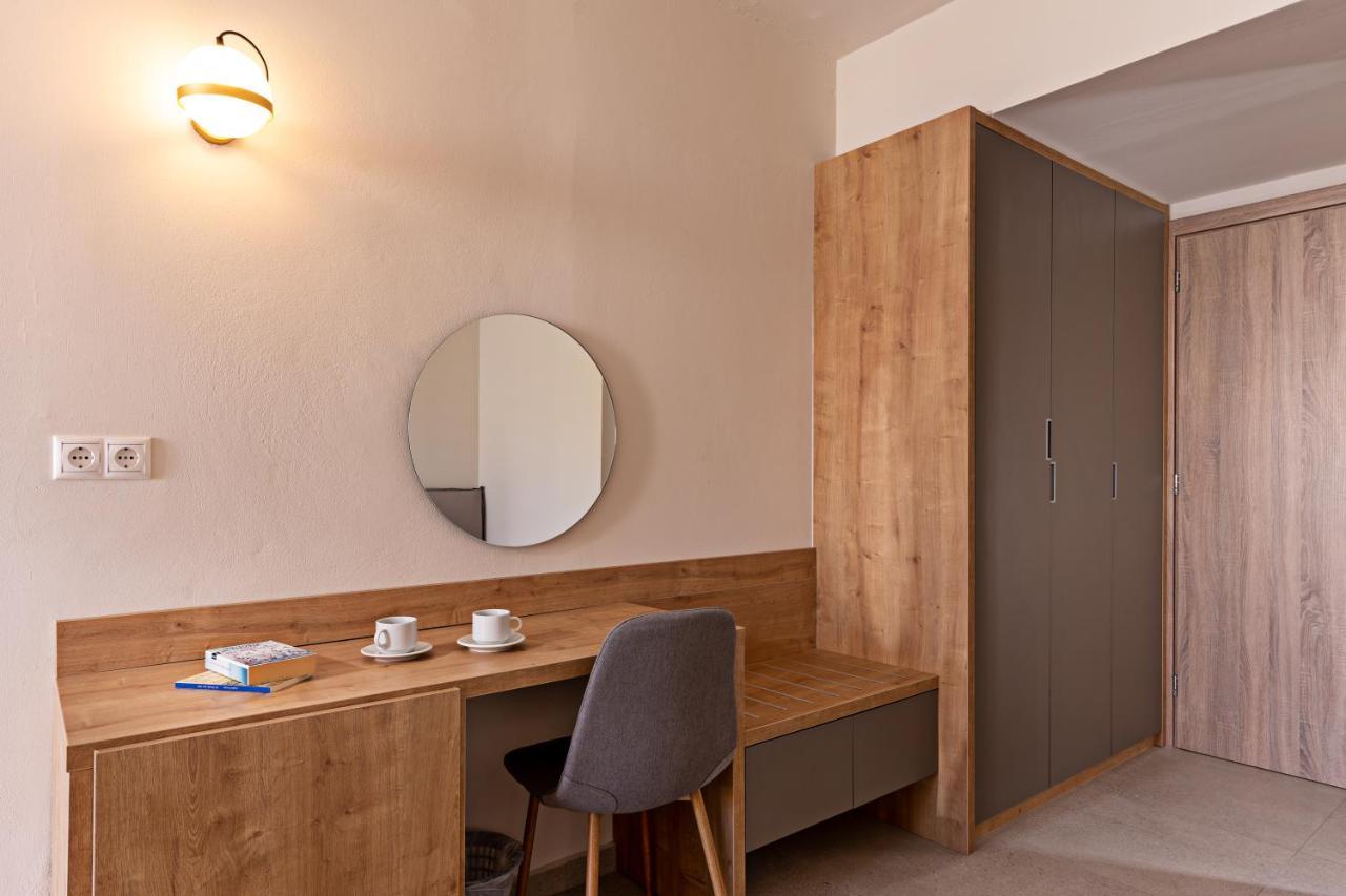 Hotel Kathrin Beach 아델리아노스 캄포스 외부 사진